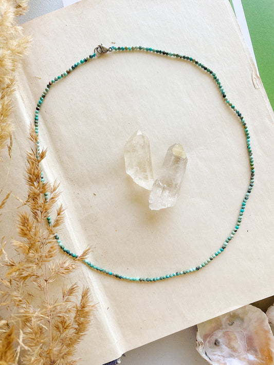 Afrikietiško turkio kristalų vėrinys