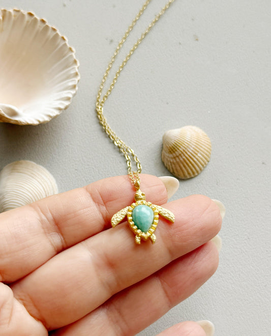 Amazonito kaklo papuošalas "Vėžlys"