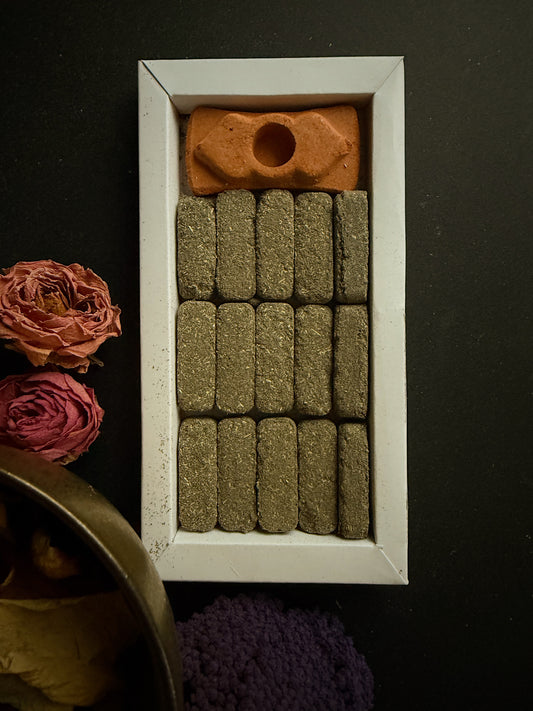 Black Oudh smilkalų plytelės