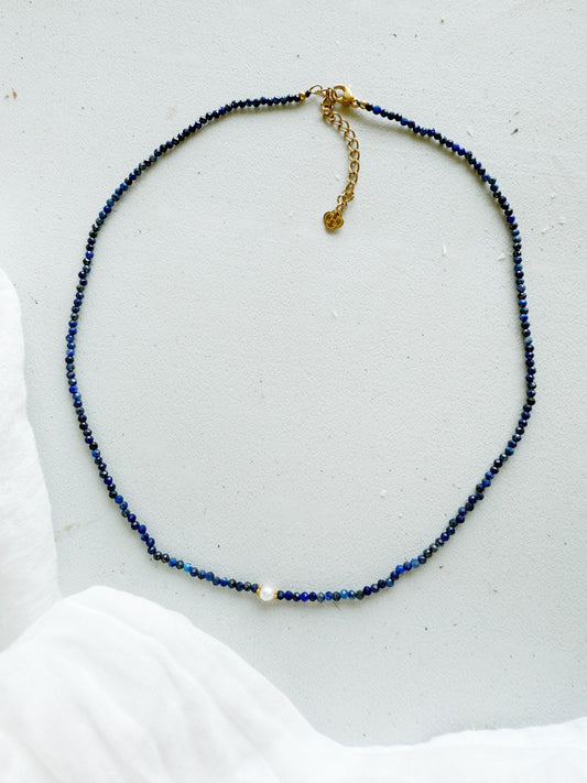 Lazurito kaklo papuošalas “Išmintis”