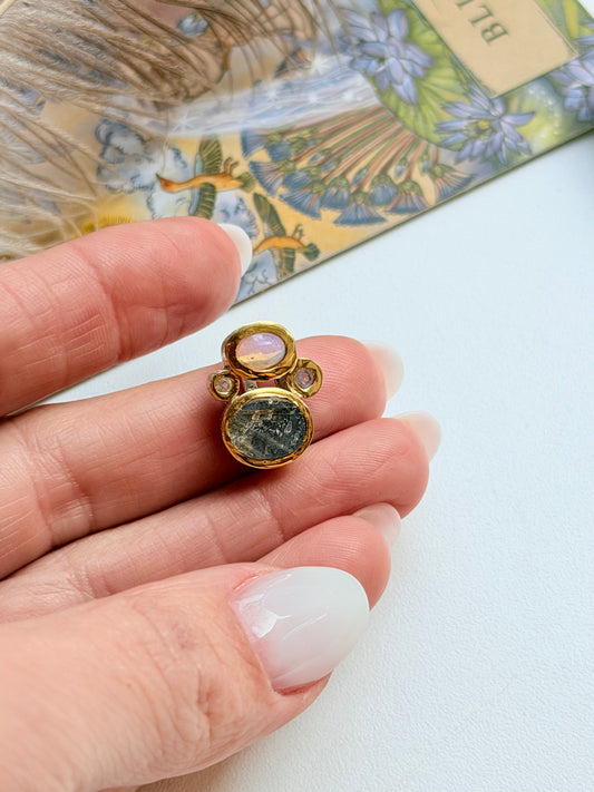 Sidabrinis Labradorito, Opalo ir Mėnulio akmens pakabukas