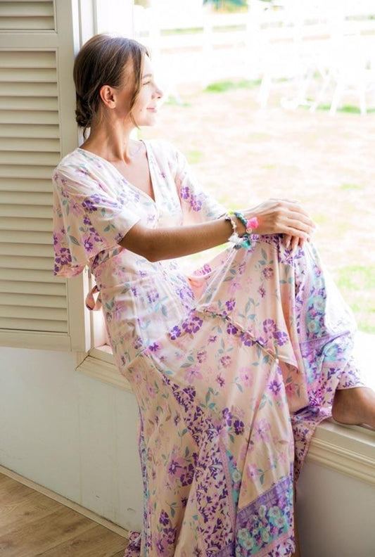 Suknelė “Žydintis Lengvumas”