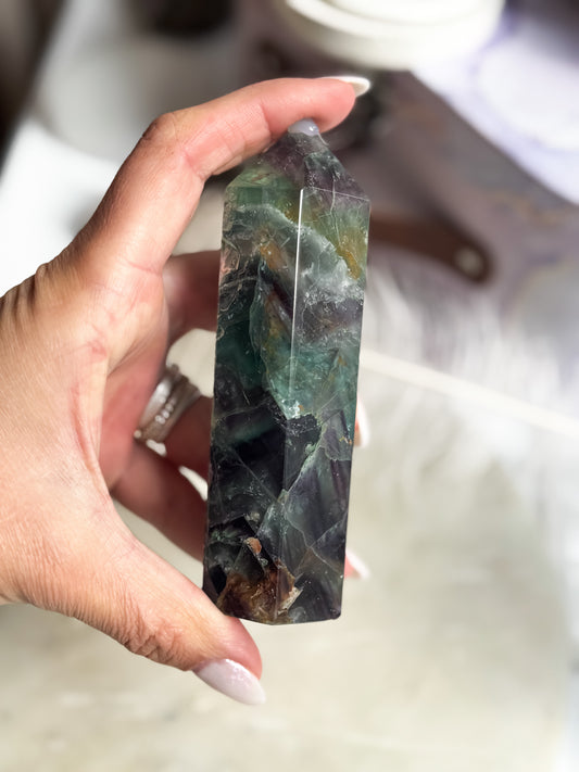 Vaivorykštinio Fluorito bokštelis