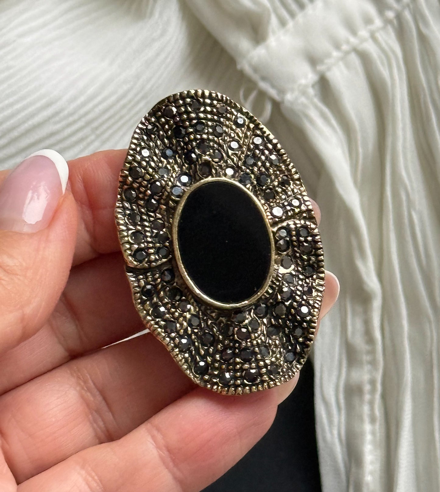 Sagė "Nakties veidodis"