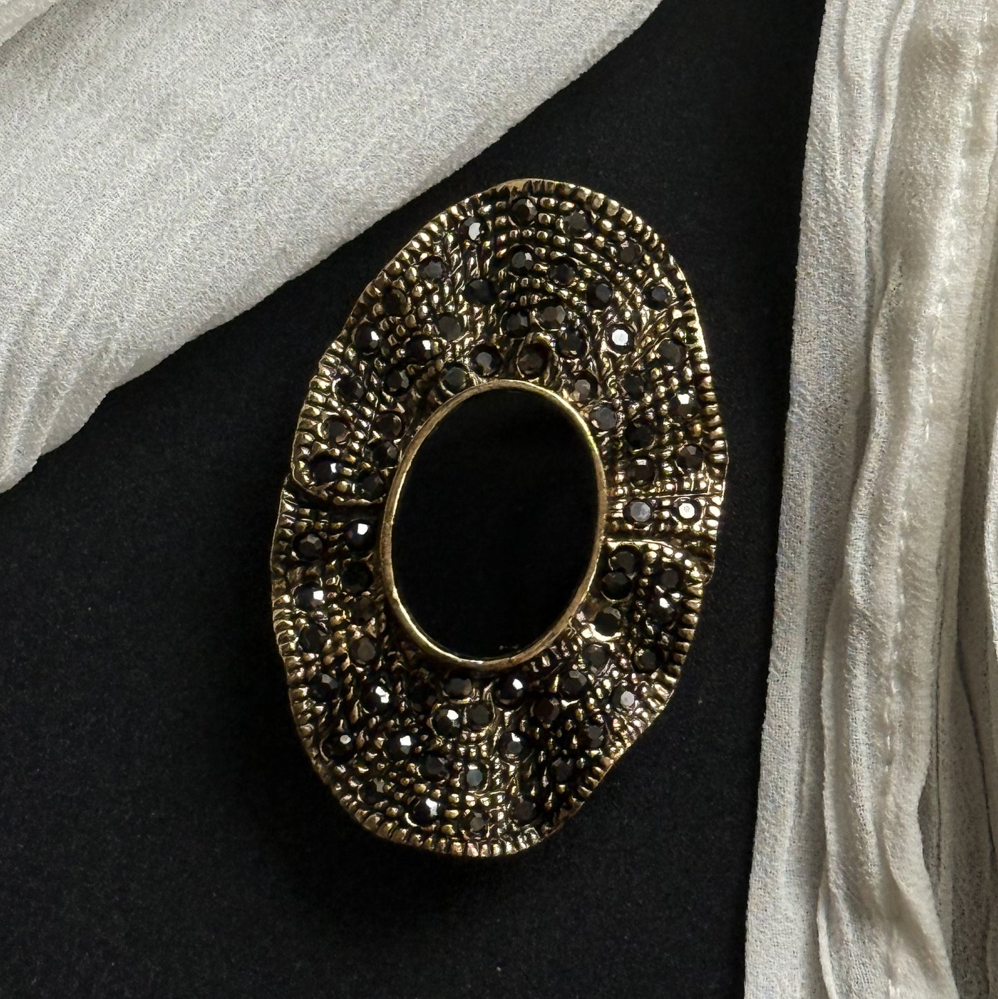 Sagė "Nakties veidodis"