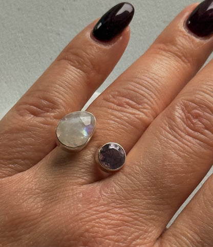 Ametisto ir mėnulio akmens žiedas "Šviesa" / 16 dydis