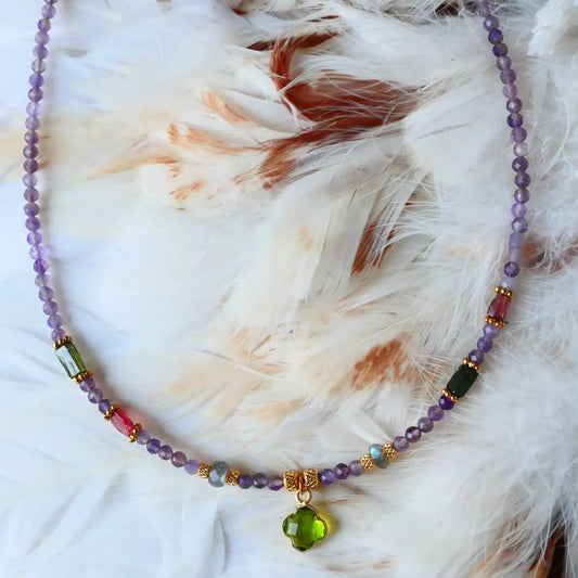 Ametisto vėrinys "Sėkmės talismanas"