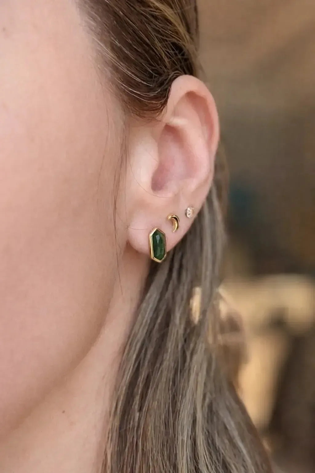 Avantiurino auskarai