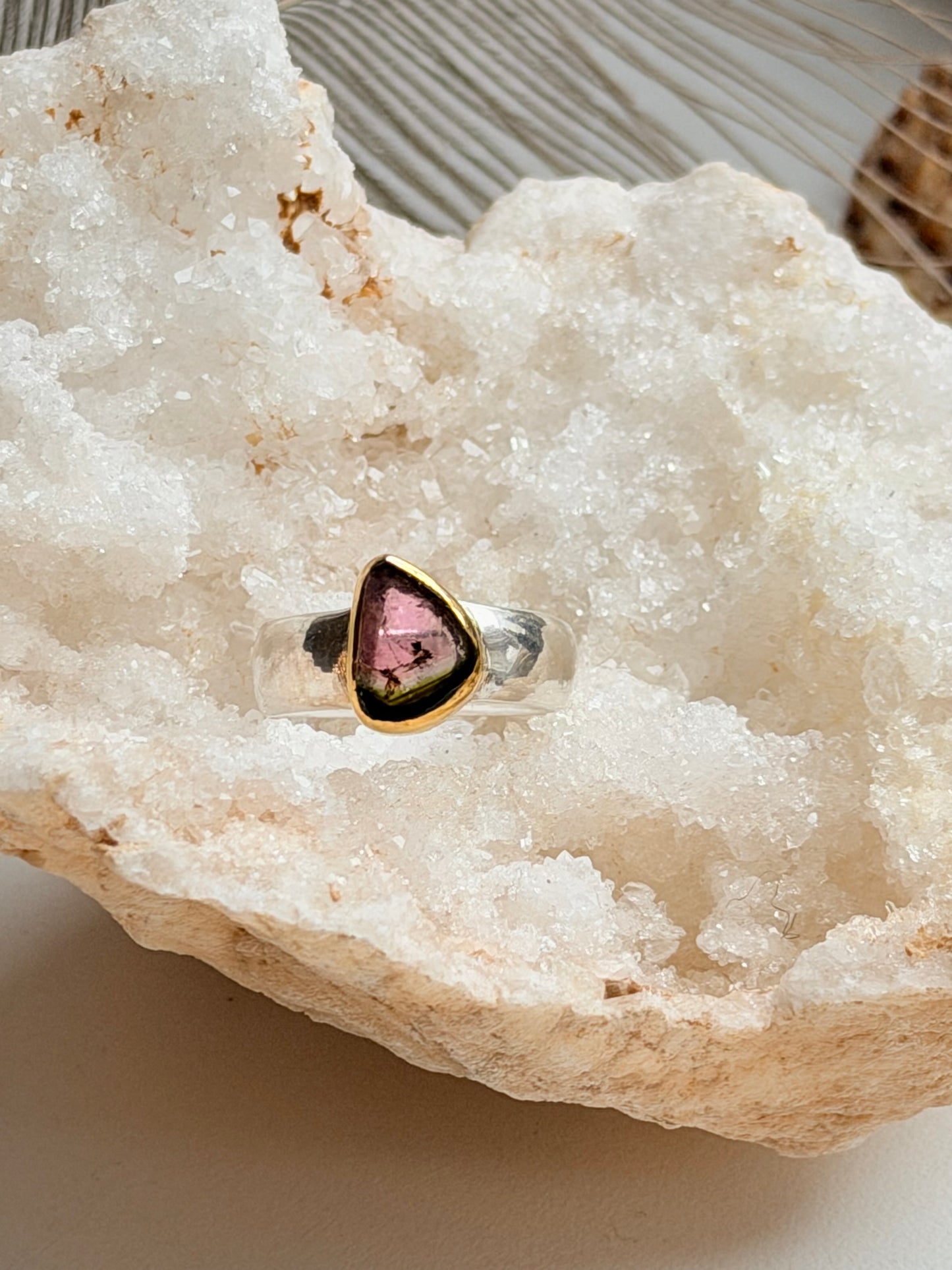 Sidabrinis žiedas su arbūziniu turmalinu / 17 dydis