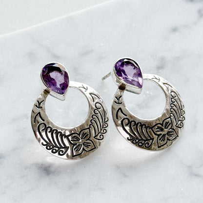 Sidabriniai auskarai su ametistu “Flora”