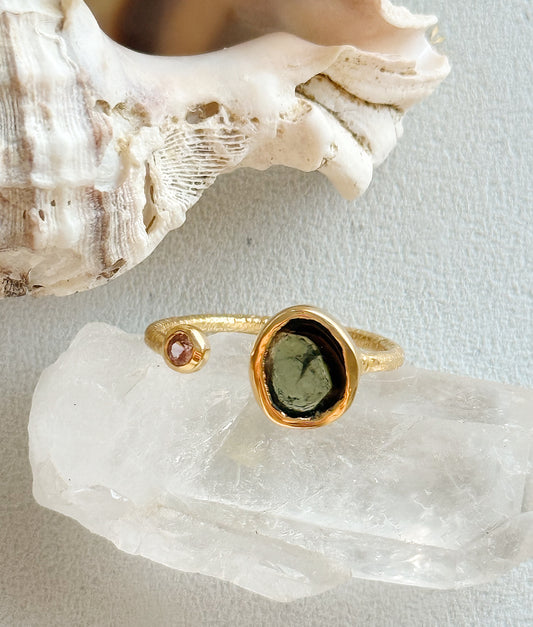 Žiedas "Širdies magija”