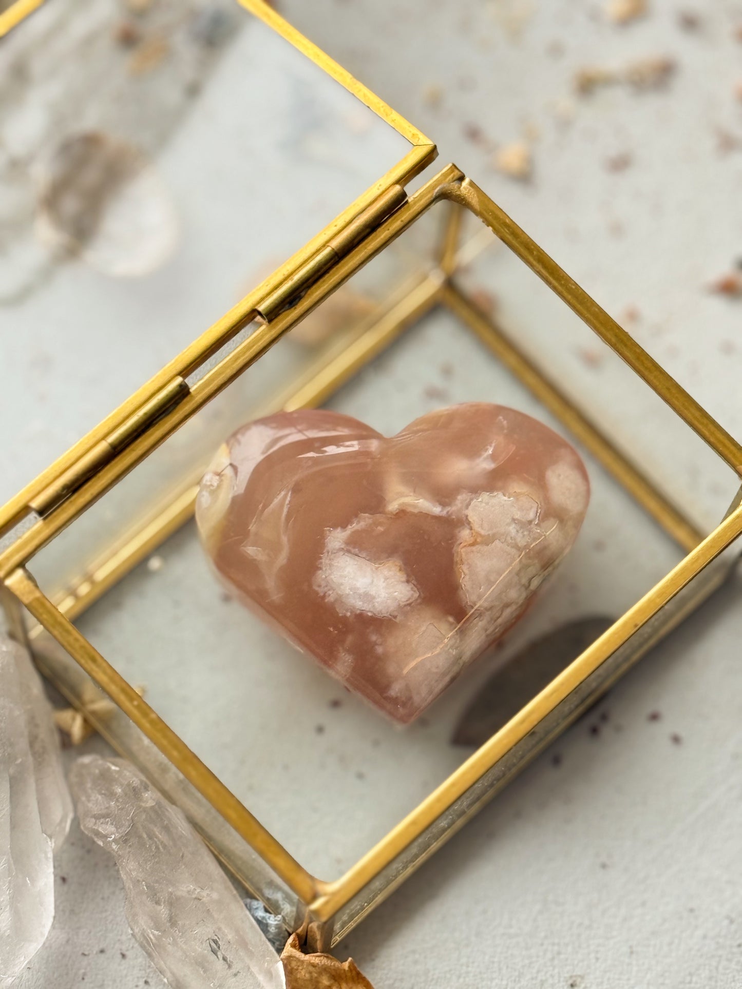 Gėlių agato širdelė