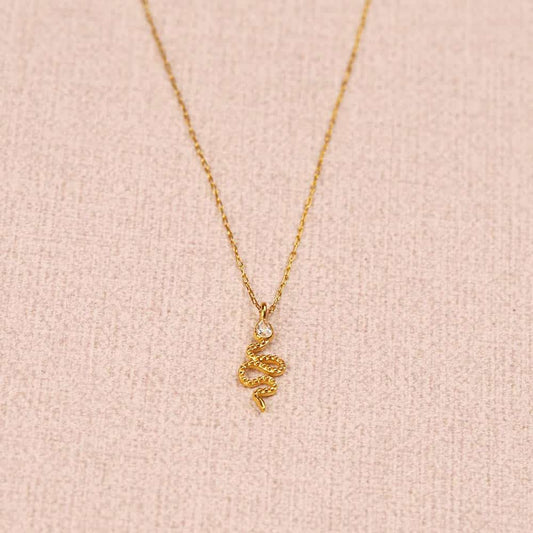 Kaklo Papuošalas su Gyvatėle