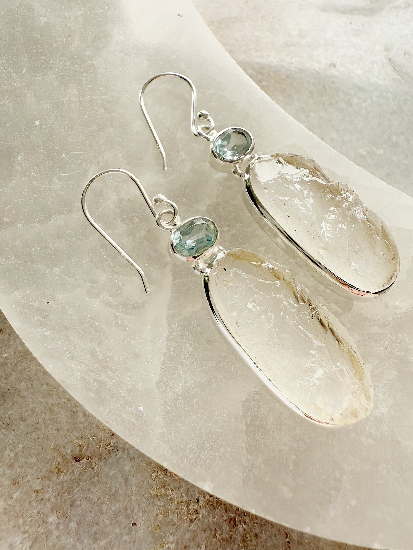 Kalnų krištolo auskarai