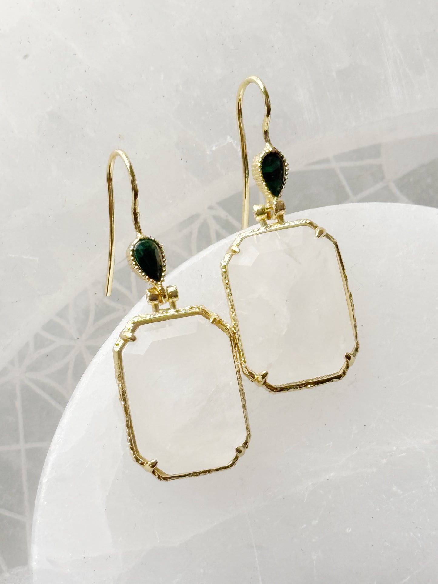 Kalnų krištolo auskarai