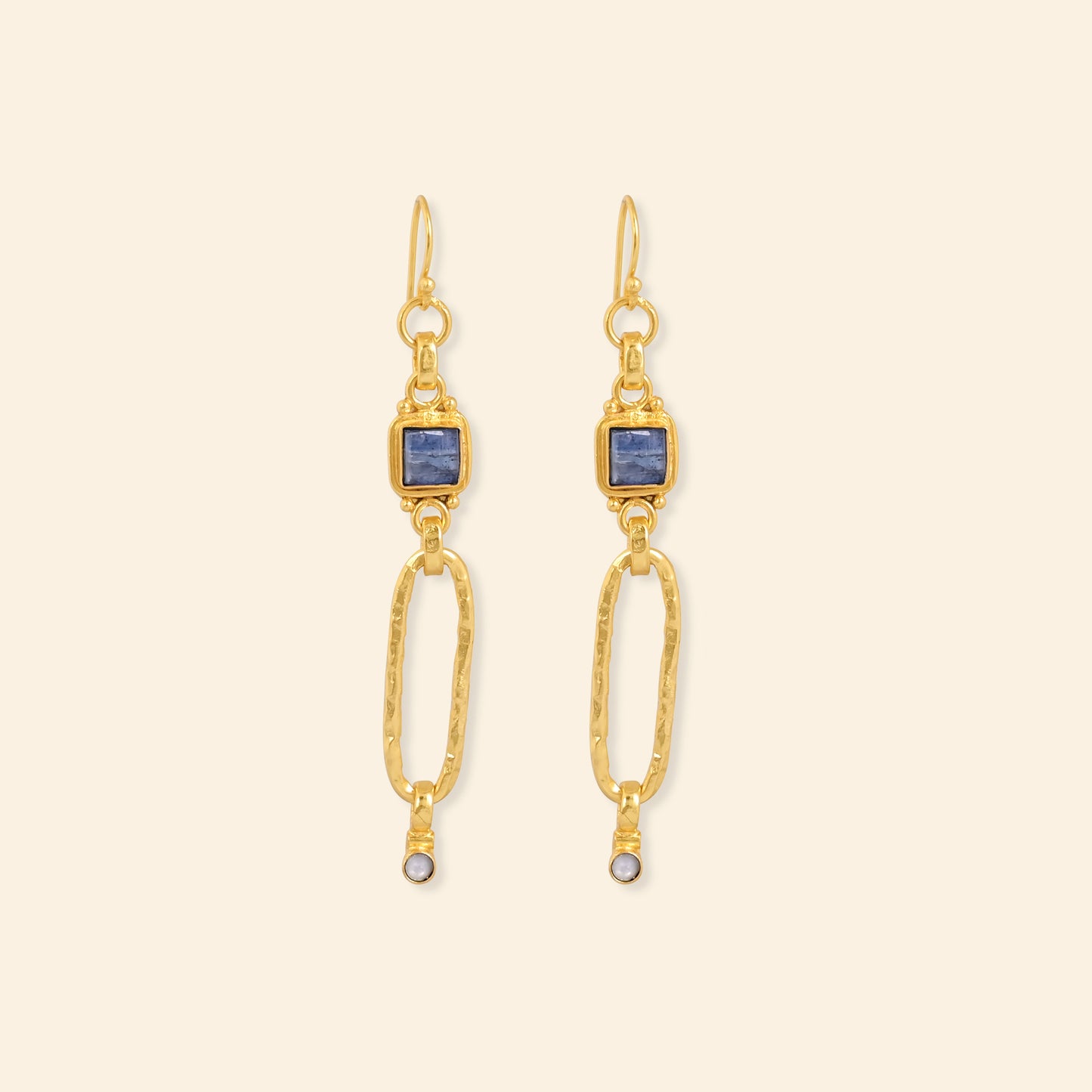 Kianito ir perlų auskarai "Šviesos sergėtoja"