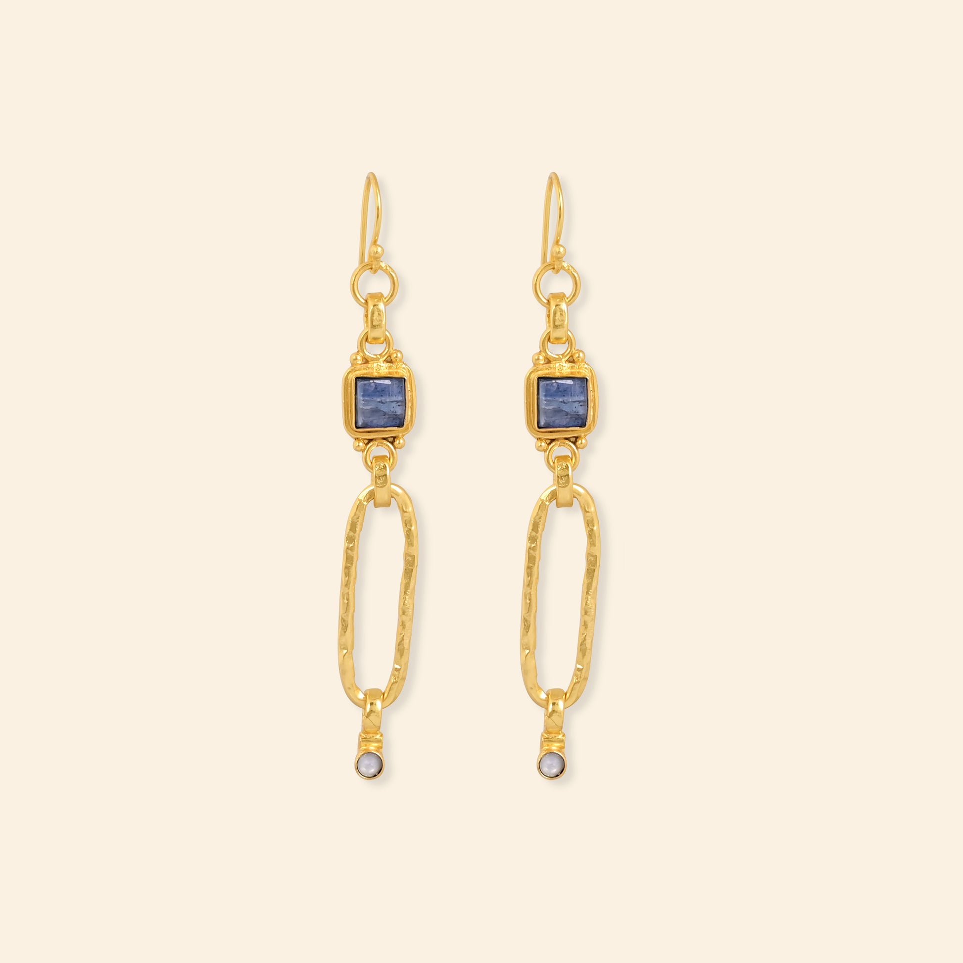 Kianito ir perlų auskarai "Šviesos sergėtoja"