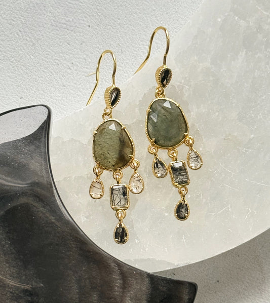 Labradorito auskarai