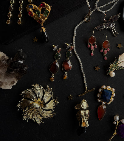 Lazurito ir karneolio sagė