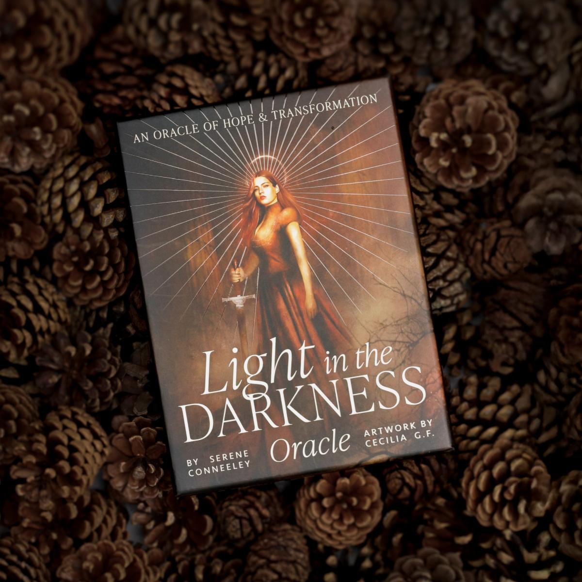 Orakulo kortos „Light in the Darkness Oracle