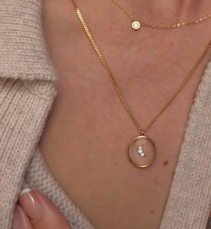 Pakabukas su grandinėle "Spindintis Mėnulis"