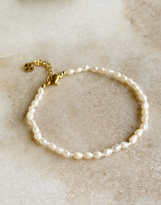 Perlų apyrankė "Gelmė"