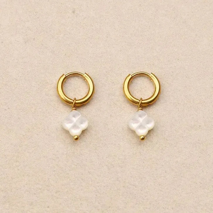 Perluotės auskarai "Fortūna"