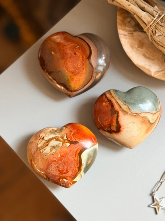 Polichrominio Jaspio kristalas “Širdis”
