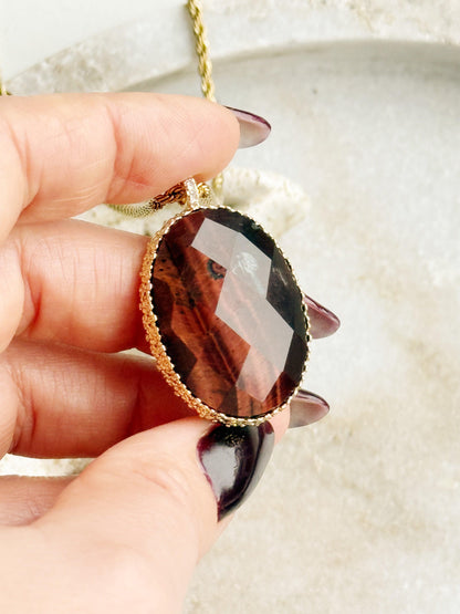 Raudonojo tigro akies kaklo papuošalas "Ugnies valdovė"