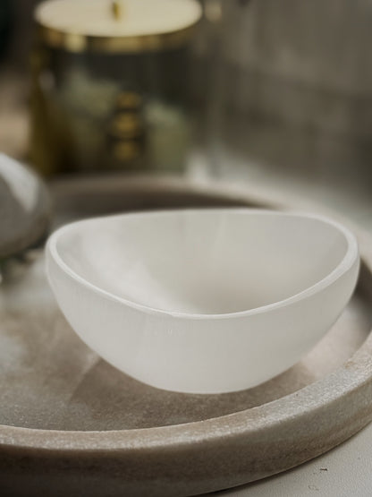 Selenito Dubenėlis “Šilko tėkmė”