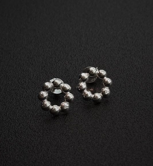 Sidabriniai auskarai