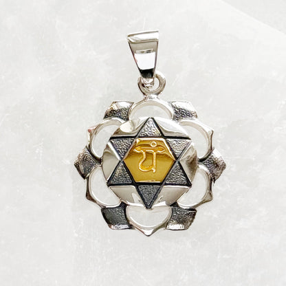 Sidabrinis širdies čakros pakabukas „Meilė“