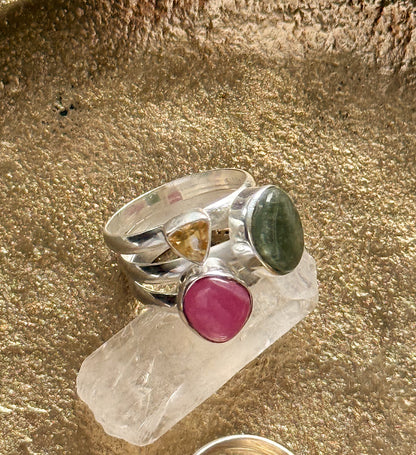 Sidabrinis turmalino, avantiurino ir citrino žiedas / 16 dydis