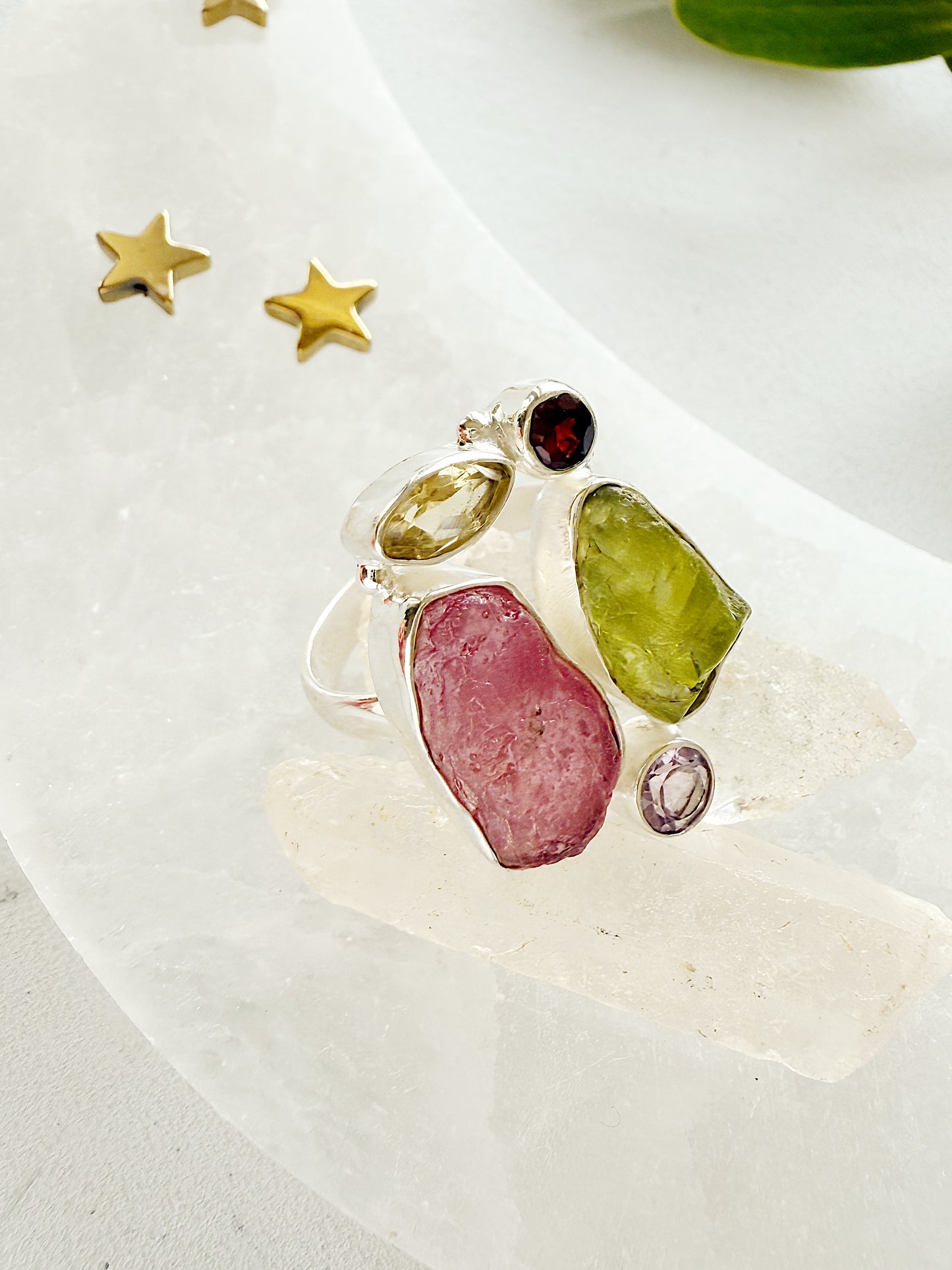 Sidabrinis turmalino, fluorito ir ametisto žiedas / 16 dydis