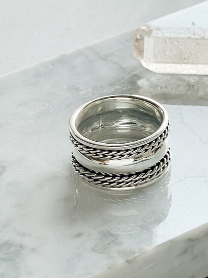 Sidabrinis žiedas "Juostos"