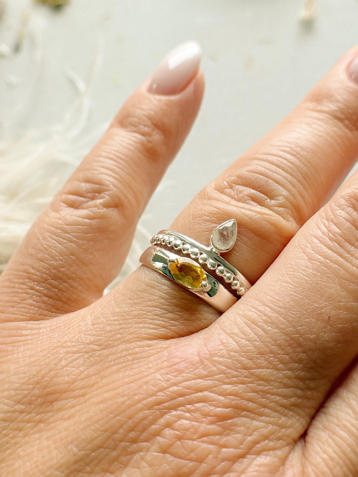 Sidabrinis žiedas su Citrinu