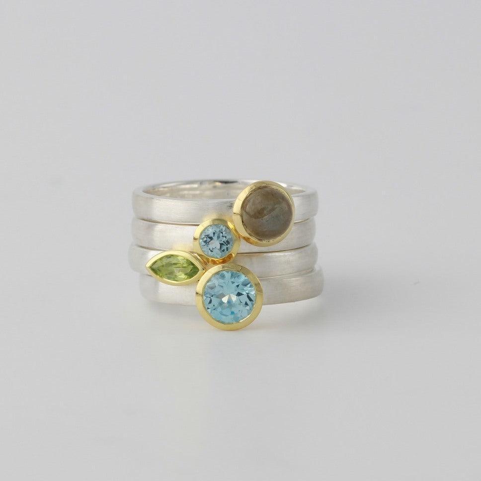 Sidabrinis žiedas su Peridotu “Augimas”