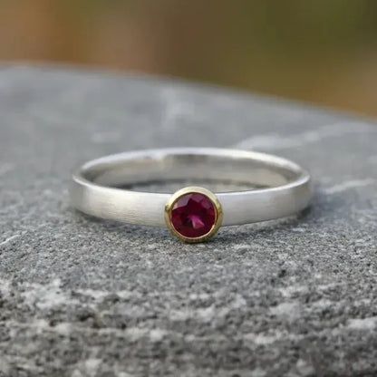 Sidabrinis žiedas su rodolitu “Širdies balsas”