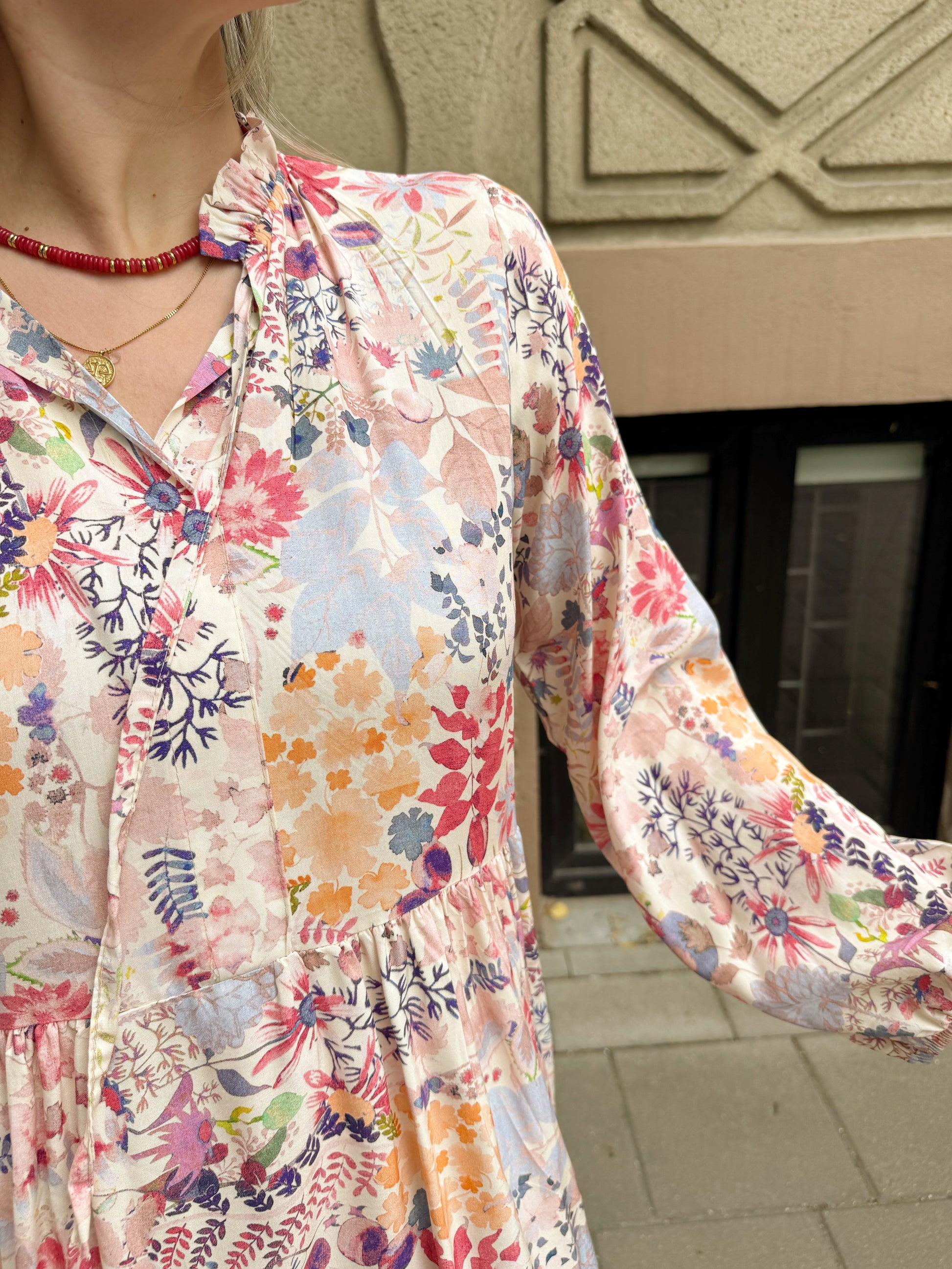 Suknelė “Meilės pieva”