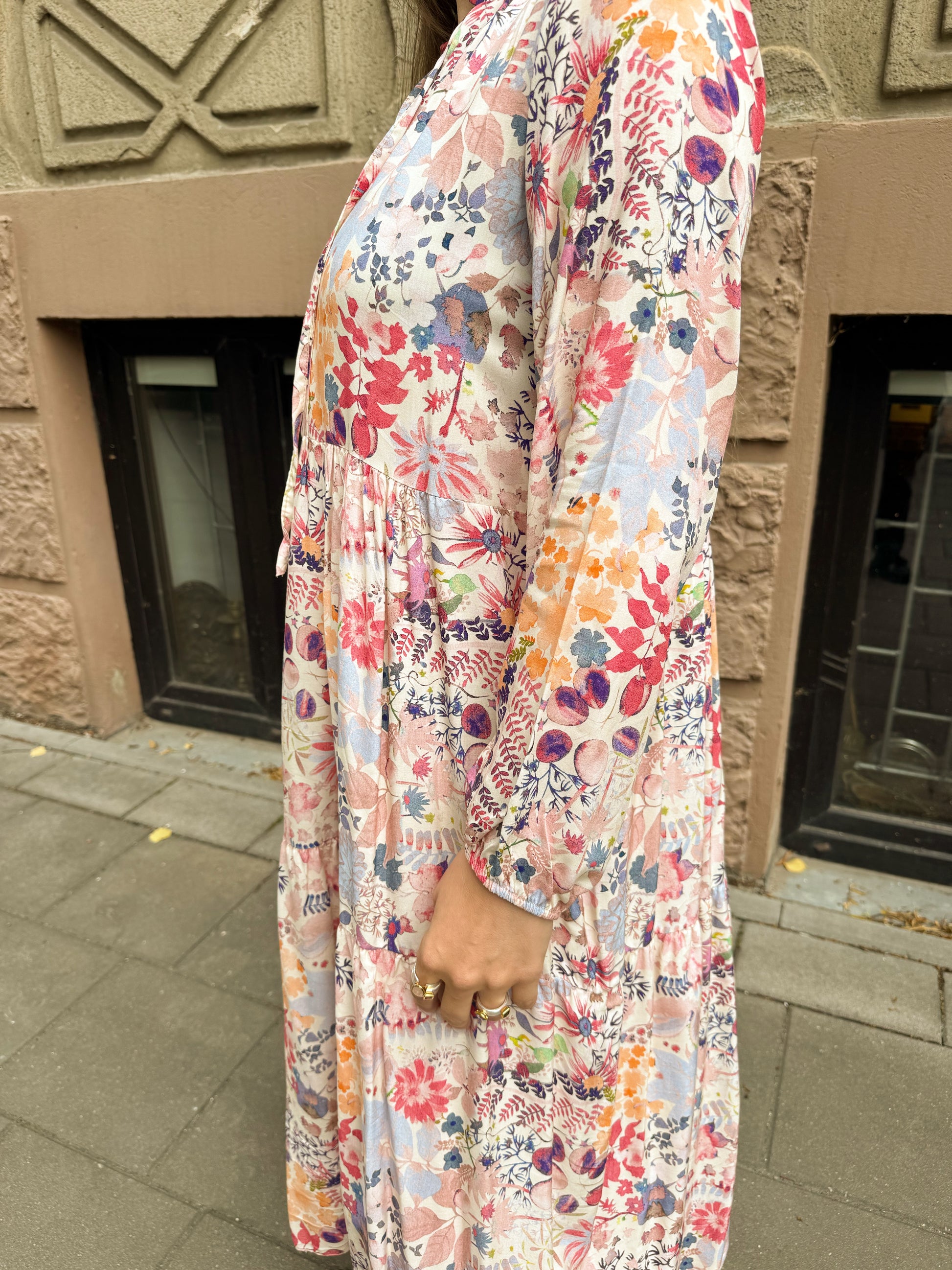 Suknelė “Meilės pieva”