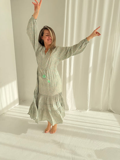 Suknelė "Žydintis Mėnulis”