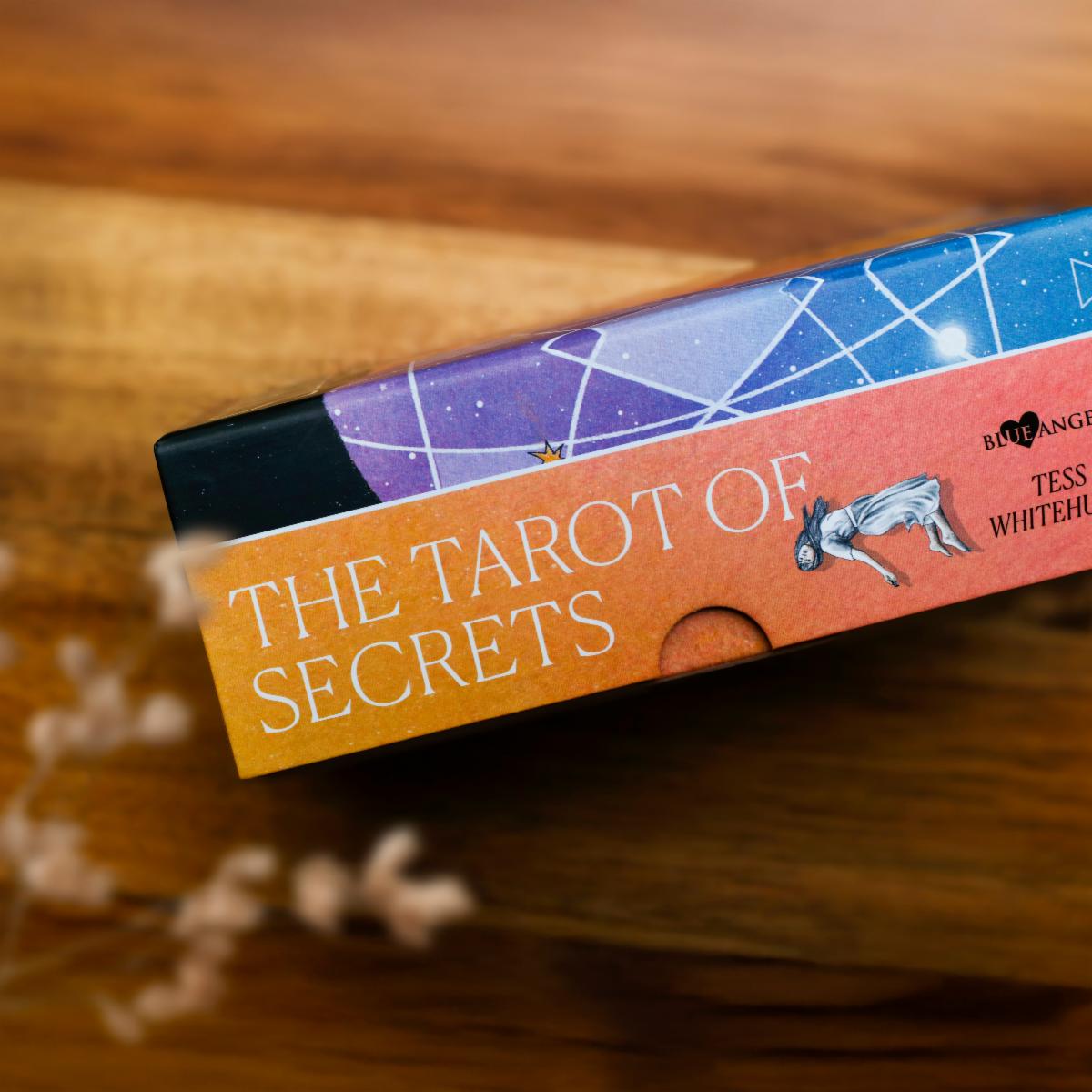 Taro kortos "The Tarot of Secrets"