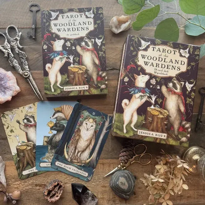 Taro kortos „Woodland Wardens Tarot"