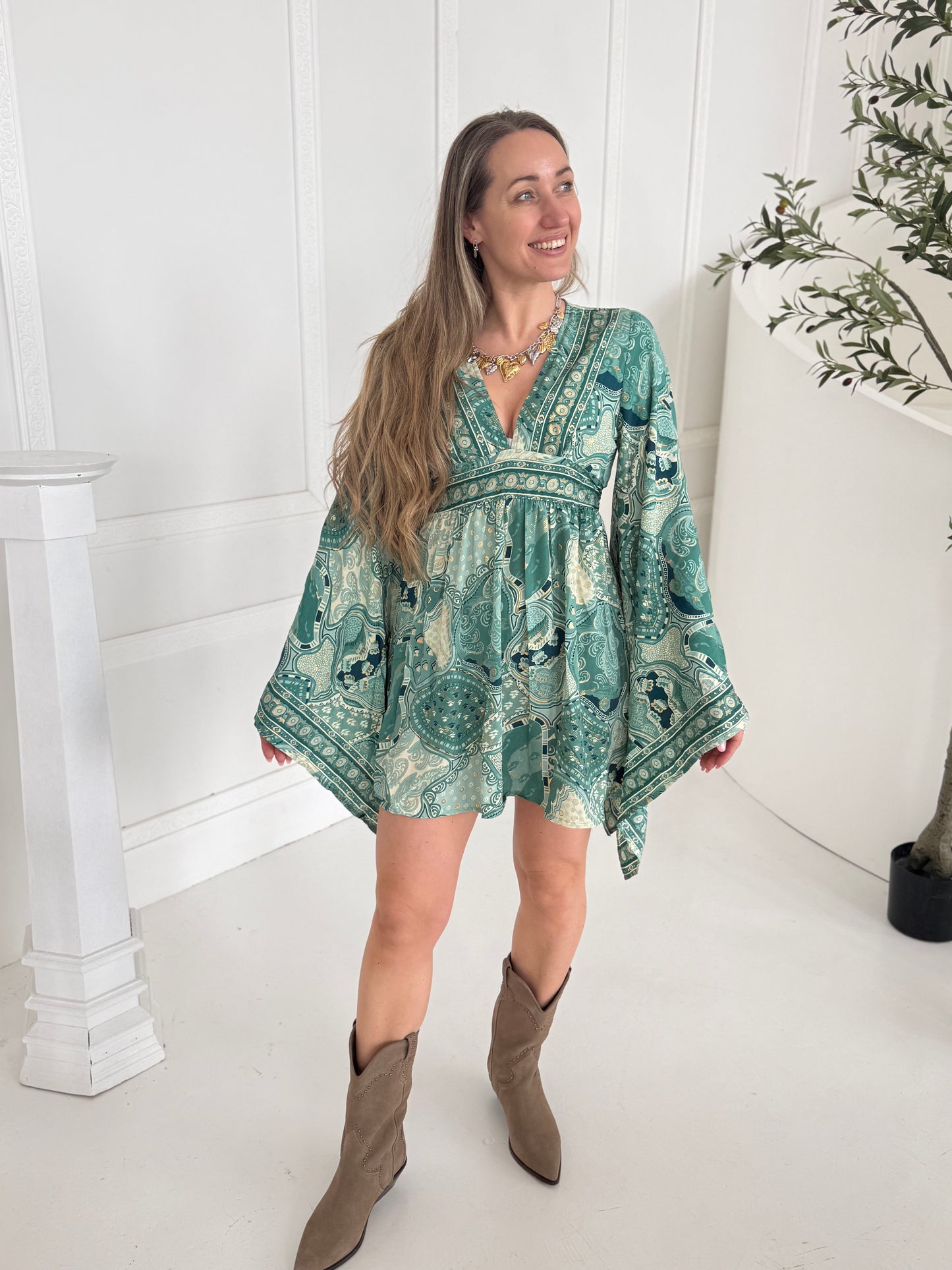 Trumpa suknelė "Boho"