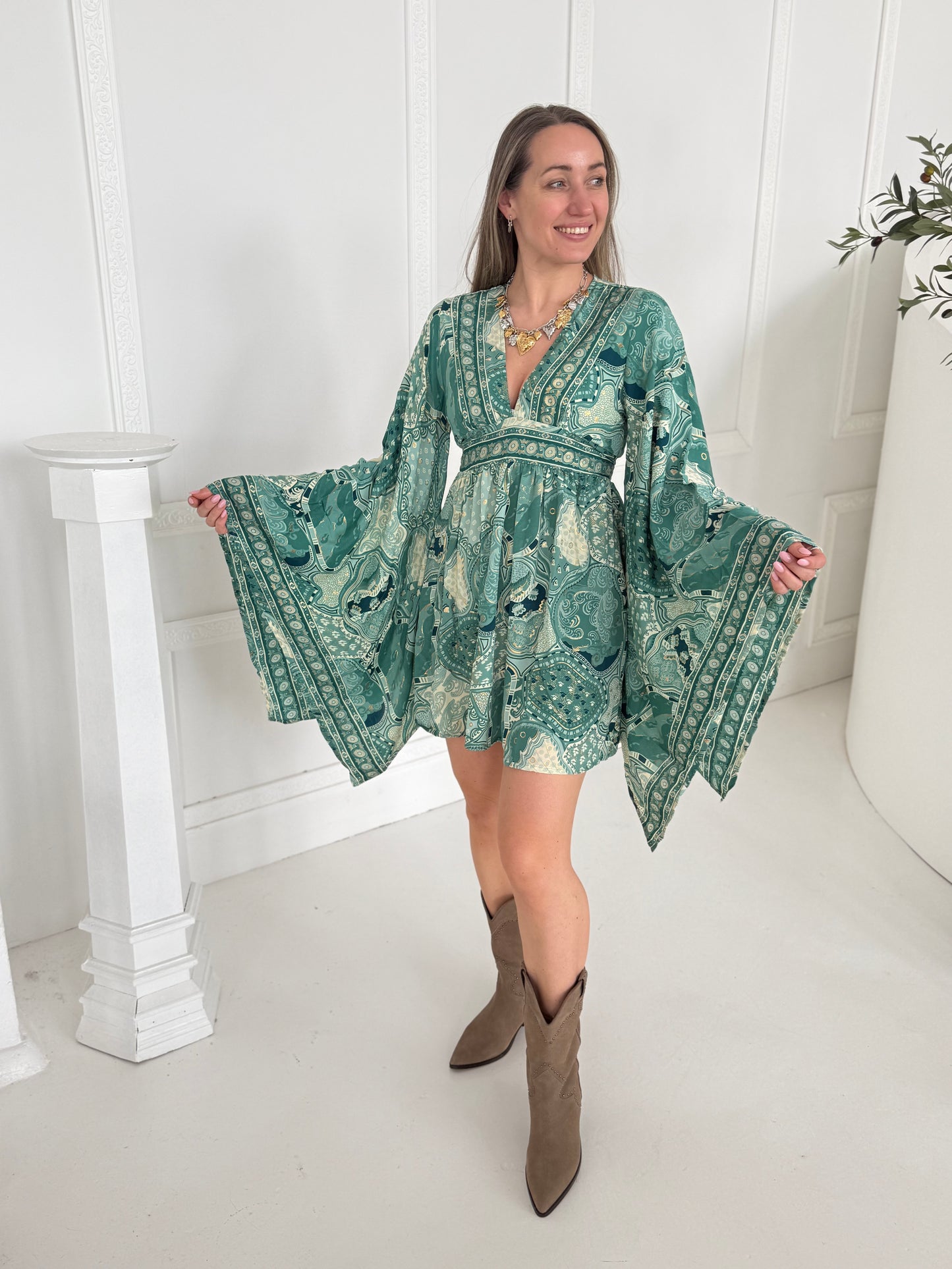 Trumpa suknelė "Boho"