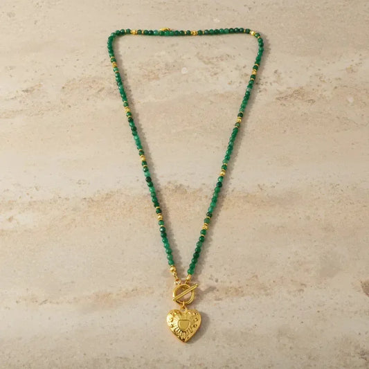 Žaliojo agato vėrinys “Širdis”