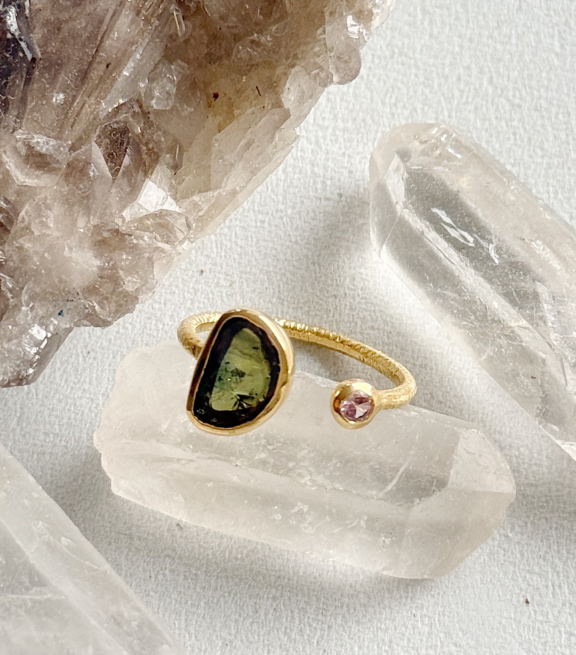 Žiedas "Širdies magija”