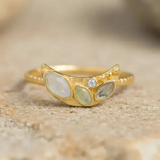 Žiedas su kristalais “Mėnulis”