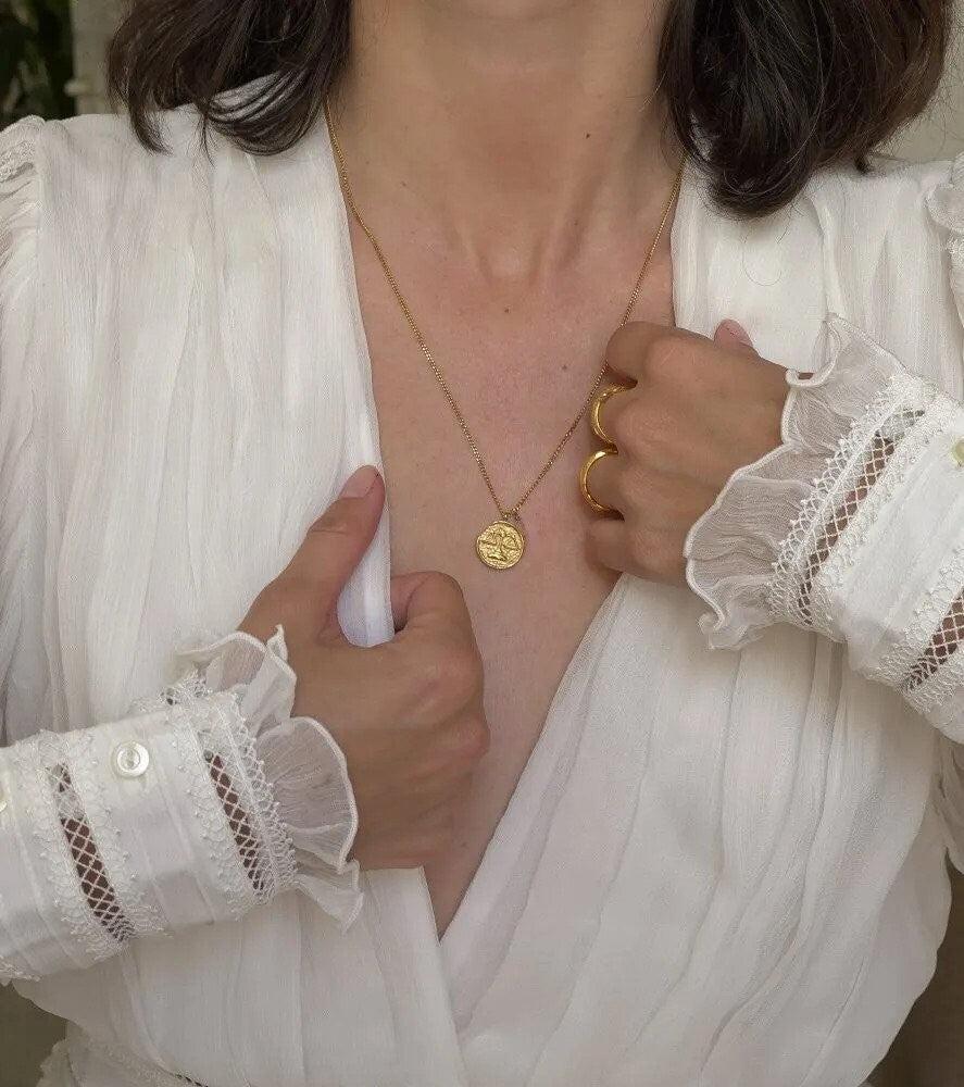 Grandinėlė su akvamarinu "Žuvys"